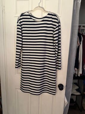 Belle by Kim Gravel navy and white Scubaluxe dress. Size small, worn once.